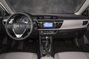 interieur toyota corolla